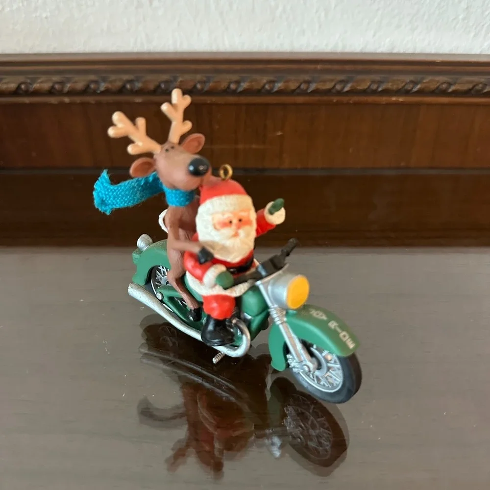 VINTAGE 1987 Hallmark Keepsake JOY RIDE Ornament‎ Santa Motorcycle Reindeer